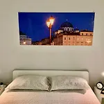 Casanova Lägenhet